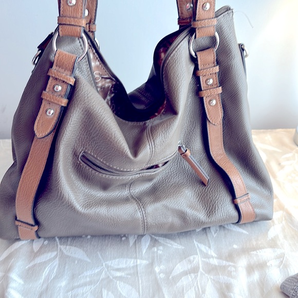 Jessica Simpson vintage large bag. - Picture 5 of 8